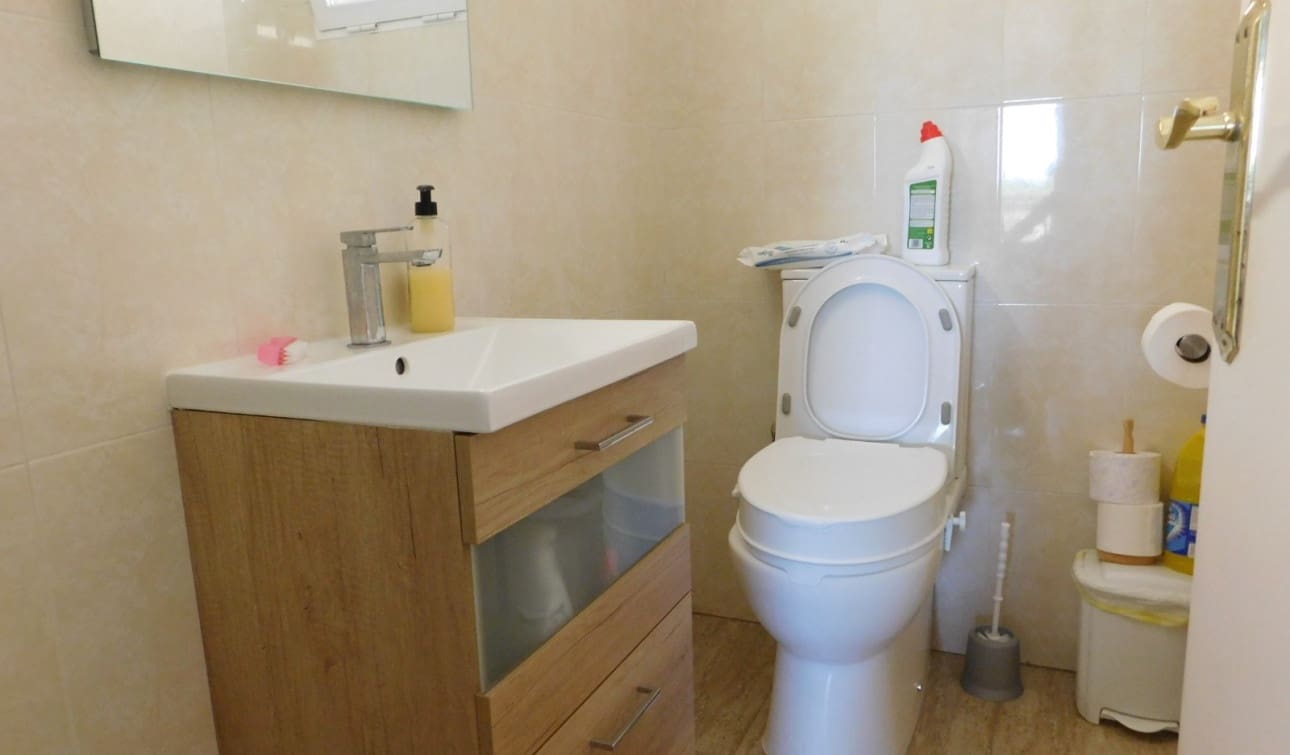 2 slaapkamer Huis te koop in Torremendo met zwembad garage - € 125.000 (Ref: 8947663)