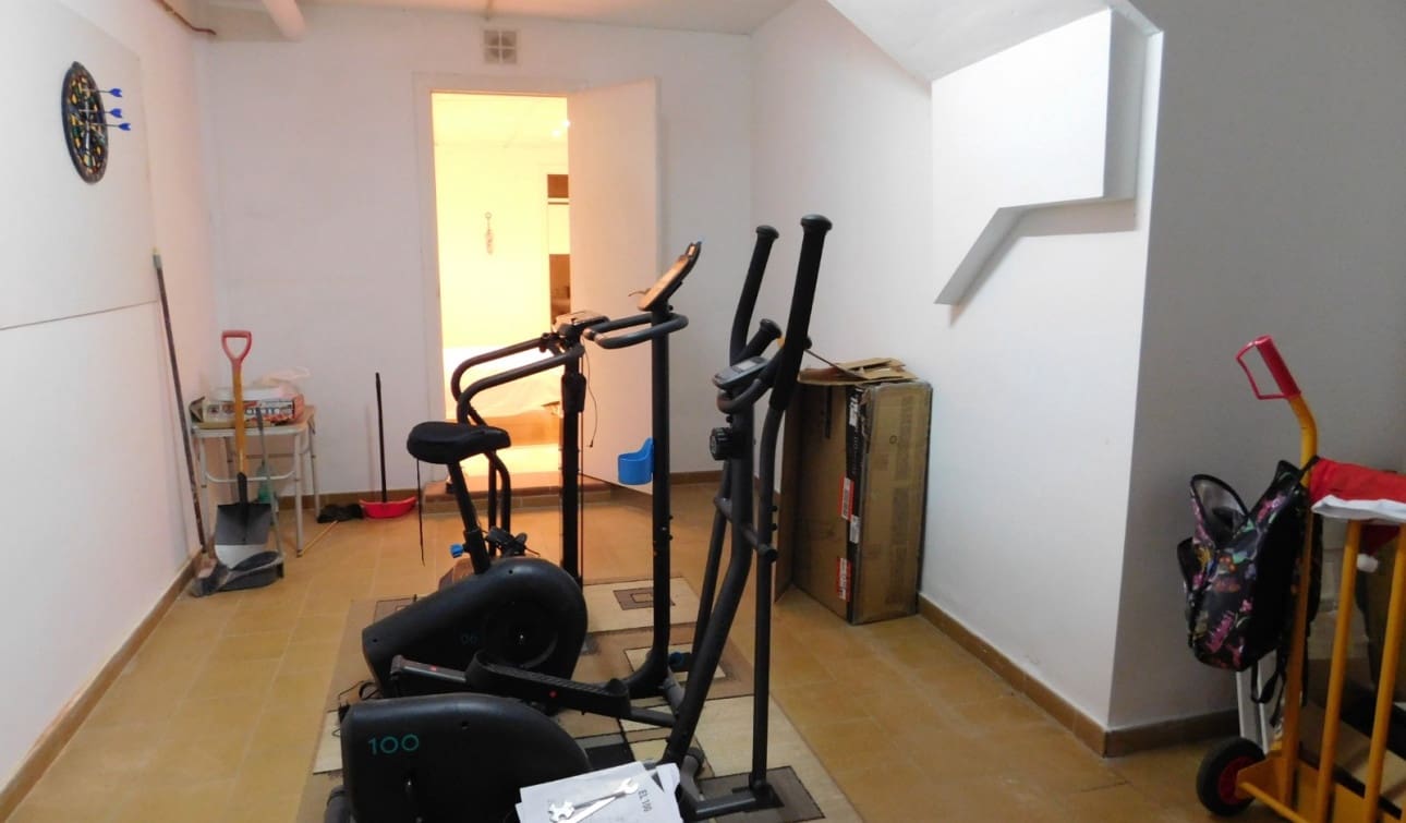 2 slaapkamer Huis te koop in Torremendo met zwembad garage - € 125.000 (Ref: 8947663)