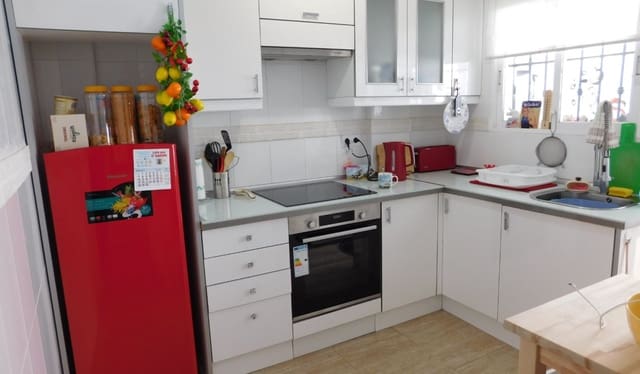 2 bedroom Townhouse for sale in Torremendo, Orihuela with pool garage - € 125,000 (Ref: 8947663)