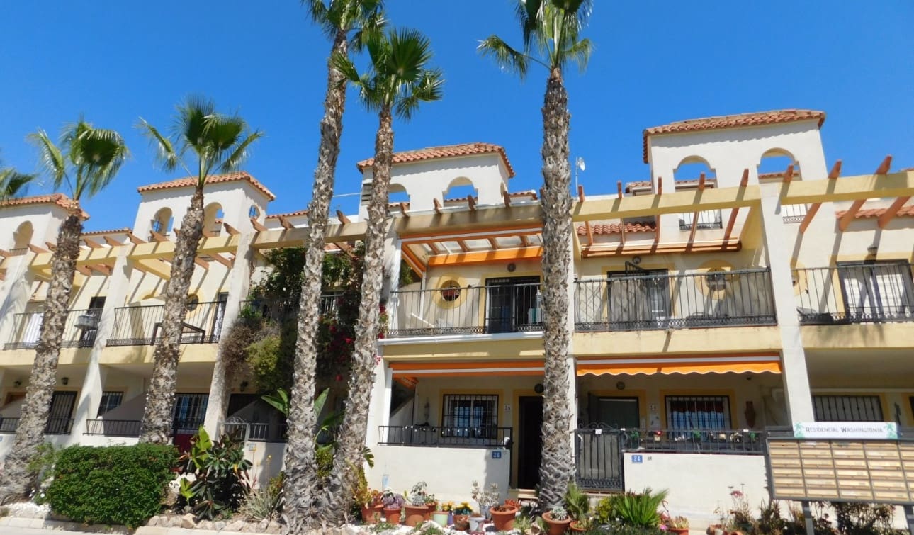 2 slaapkamer Huis te koop in Torremendo met zwembad garage - € 125.000 (Ref: 8947663)