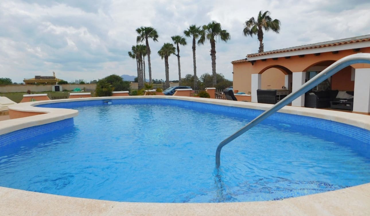 3 bedroom Villa for sale in Dolores with pool - € 460,000 (Ref: 8977713)