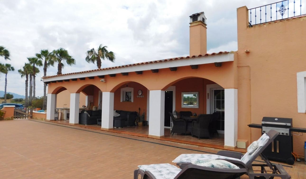 3 bedroom Villa for sale in Dolores with pool - € 460,000 (Ref: 8977713)