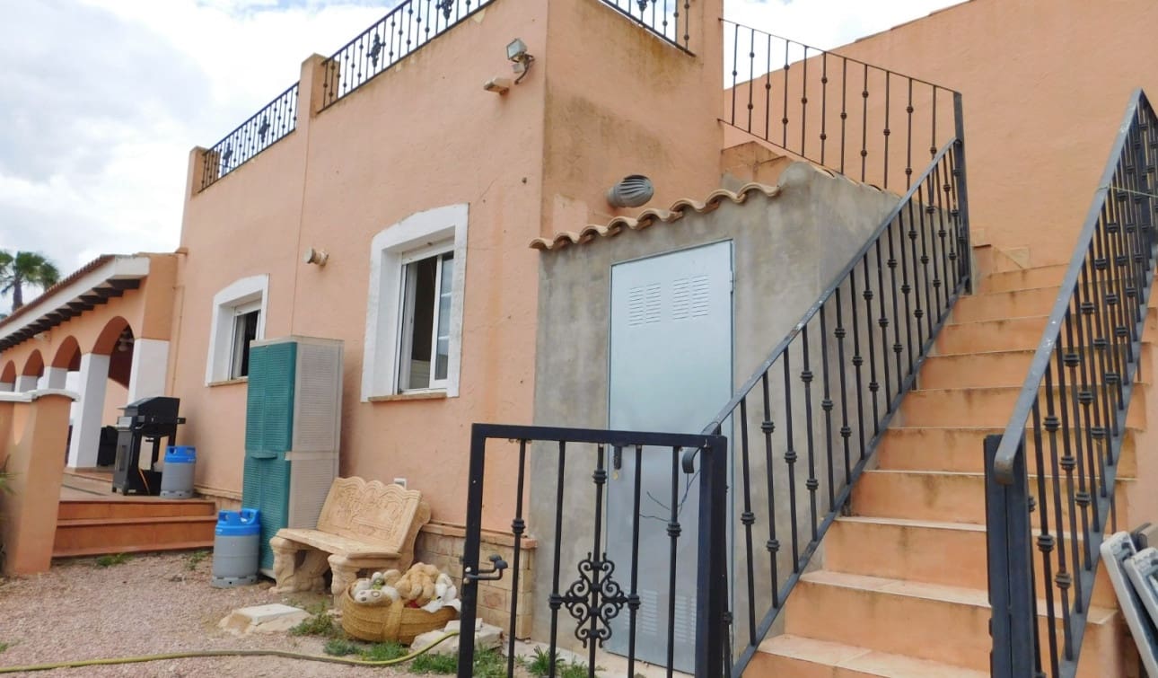 3 bedroom Villa for sale in Dolores with pool - € 460,000 (Ref: 8977713)