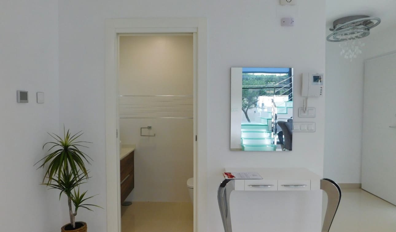 5 slaapkamer Villa te koop in San Miguel de Salinas met zwembad - € 849.000 (Ref: 9235298)