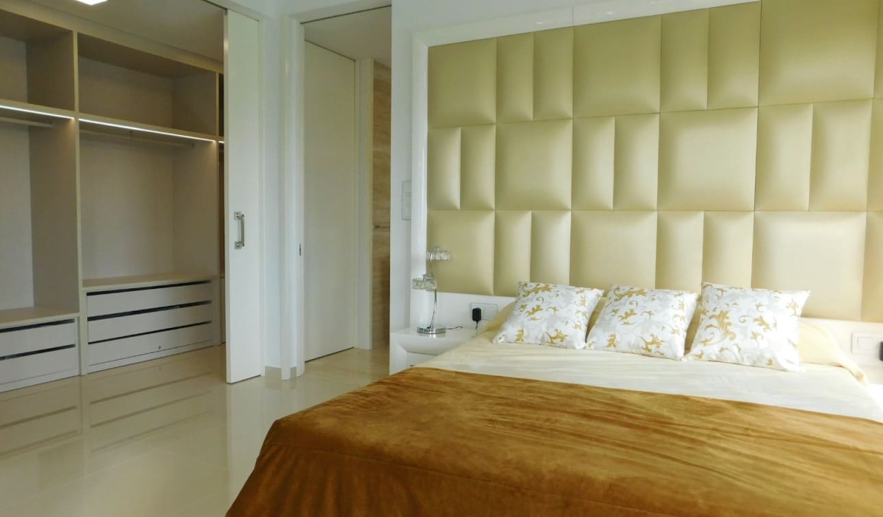 5 slaapkamer Villa te koop in San Miguel de Salinas met zwembad - € 849.000 (Ref: 9235298)