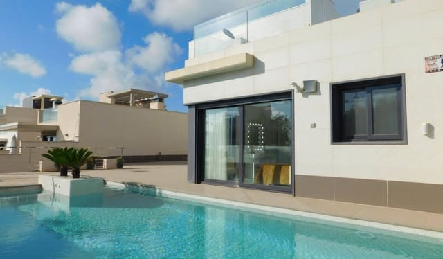 5 slaapkamer Villa te koop in San Miguel de Salinas met zwembad - € 849.000 (Ref: 9235298)