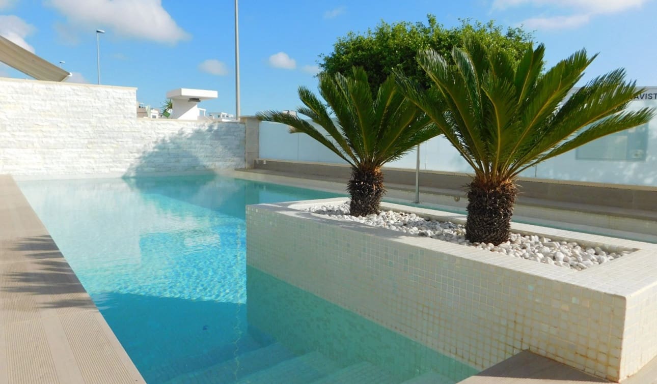 5 slaapkamer Villa te koop in San Miguel de Salinas met zwembad - € 849.000 (Ref: 9235298)