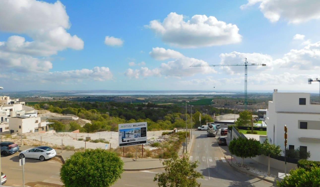 5 slaapkamer Villa te koop in San Miguel de Salinas met zwembad - € 849.000 (Ref: 9235298)