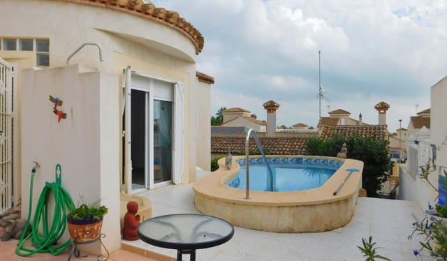 3 Zimmer Villa zu verkaufen in San Miguel de Salinas mit Pool Garage - 270.000 € (Ref: 9325171)