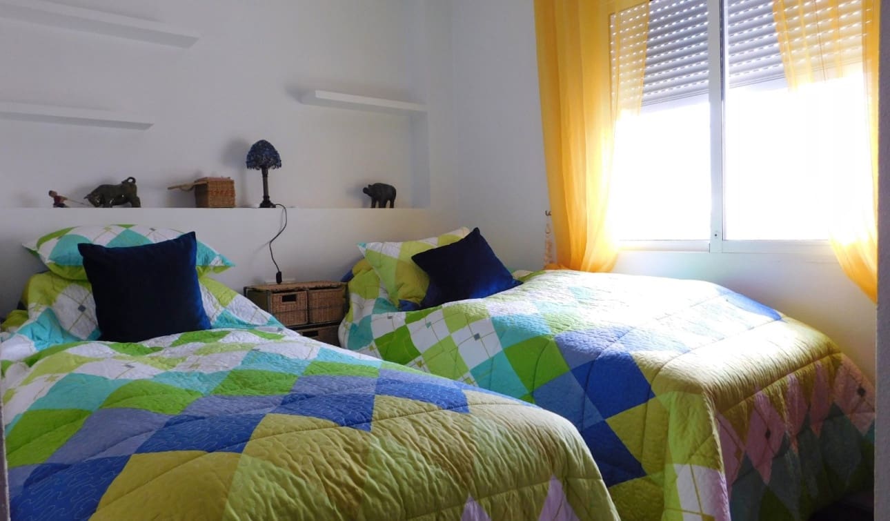 Chalet de 3 habitaciones en San Miguel de Salinas en venta con piscina garaje - 270.000 € (Ref: 9325171)