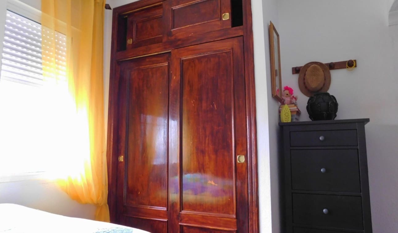 Chalet de 3 habitaciones en San Miguel de Salinas en venta con piscina garaje - 270.000 € (Ref: 9325171)