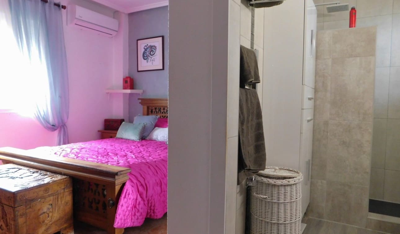 Chalet de 3 habitaciones en San Miguel de Salinas en venta con piscina garaje - 270.000 € (Ref: 9325171)