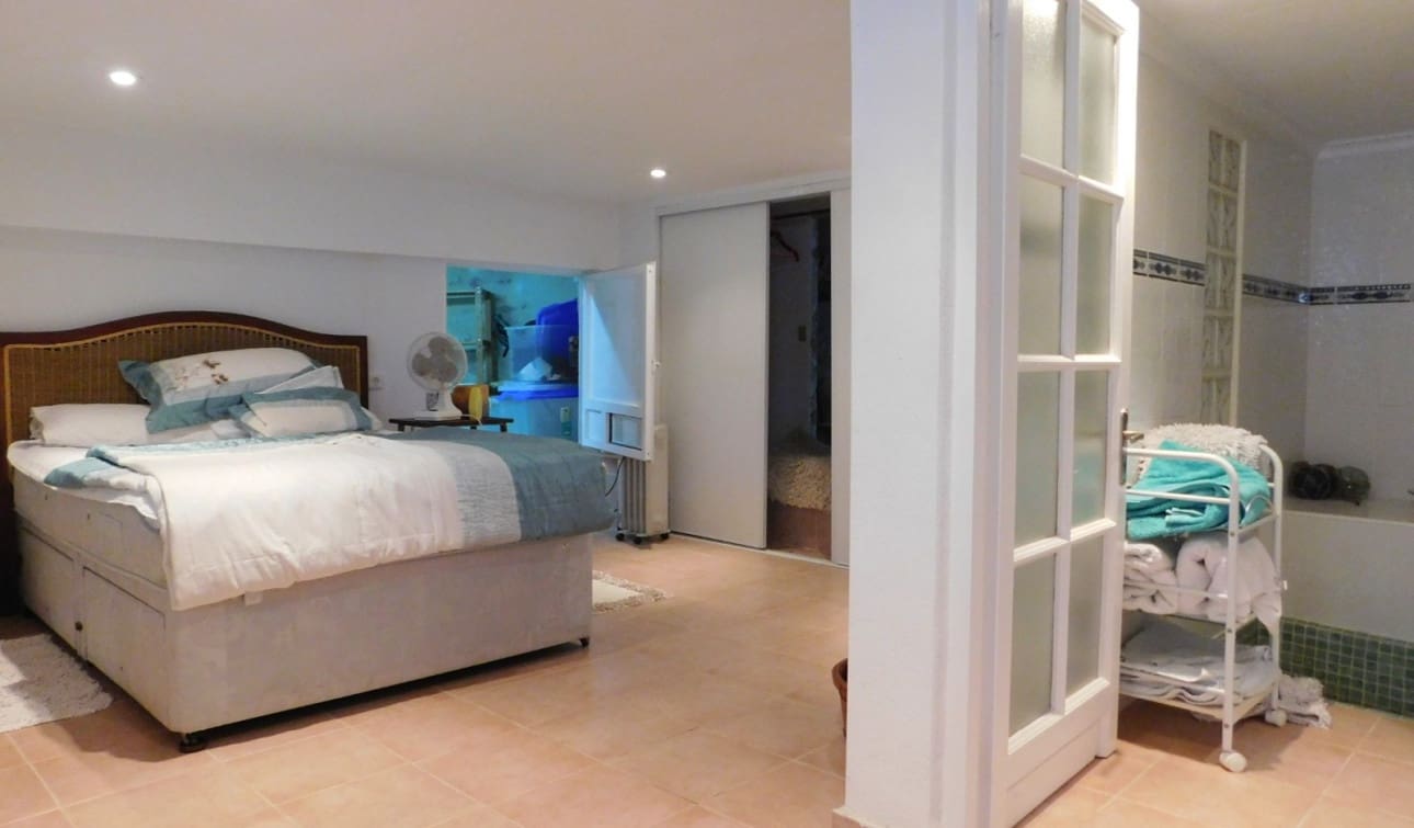 Chalet de 3 habitaciones en San Miguel de Salinas en venta con piscina garaje - 270.000 € (Ref: 9325171)