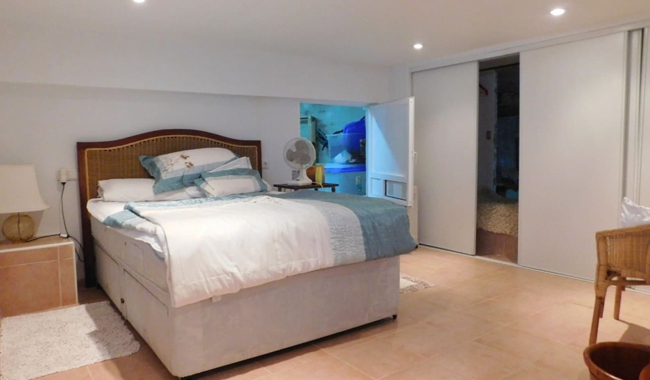 Chalet de 3 habitaciones en San Miguel de Salinas en venta con piscina garaje - 270.000 € (Ref: 9325171)