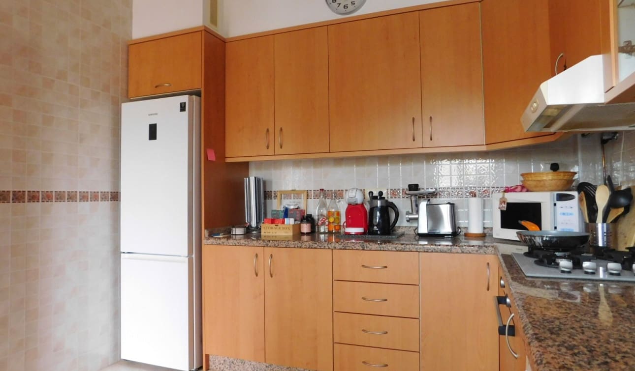 3 slaapkamer Villa te koop in Bigastro met zwembad - € 280.000 (Ref: 9325533)