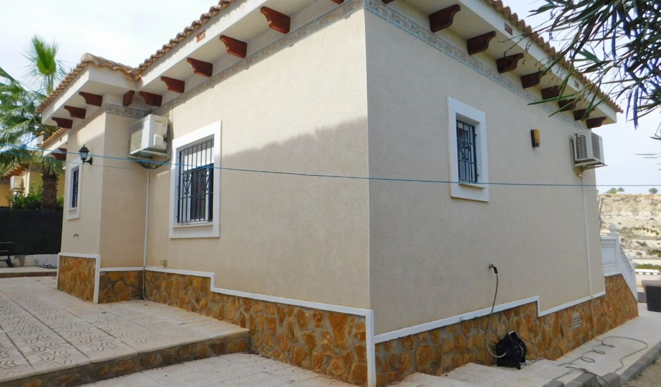 3 slaapkamer Villa te koop in Bigastro met zwembad - € 280.000 (Ref: 9325533)