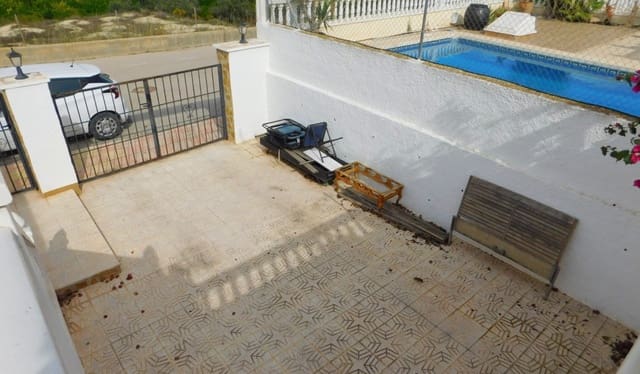 3 slaapkamer Villa te koop in Bigastro met zwembad - € 280.000 (Ref: 9325533)