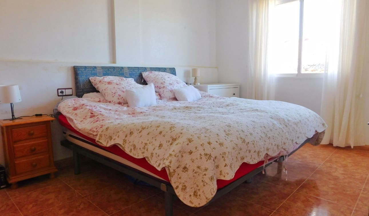 2 sypialnia Dom do wynajęcia w Torremendo z basenem garażem - 650 € (Ref: 9379956)
