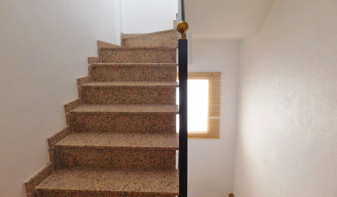 2 sypialnia Dom do wynajęcia w Torremendo z basenem garażem - 650 € (Ref: 9379956)