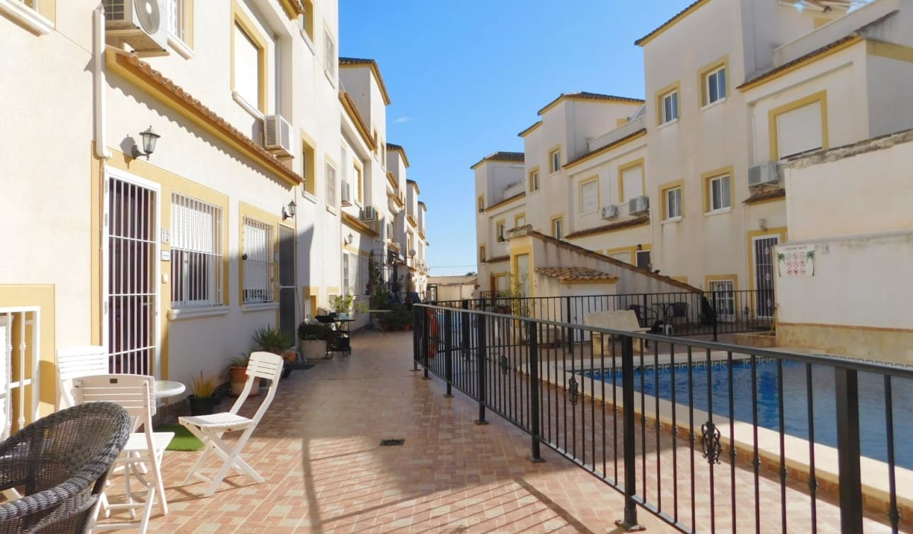 2 sypialnia Dom do wynajęcia w Torremendo z basenem garażem - 650 € (Ref: 9379956)