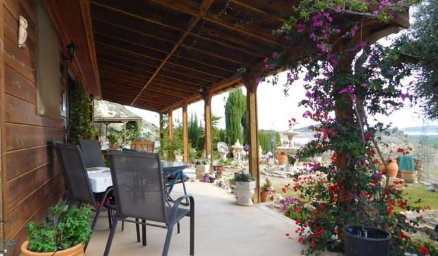 2 bedroom Finca/Country House for sale in Torremendo, Orihuela with pool - € 220,000 (Ref: 9528899)