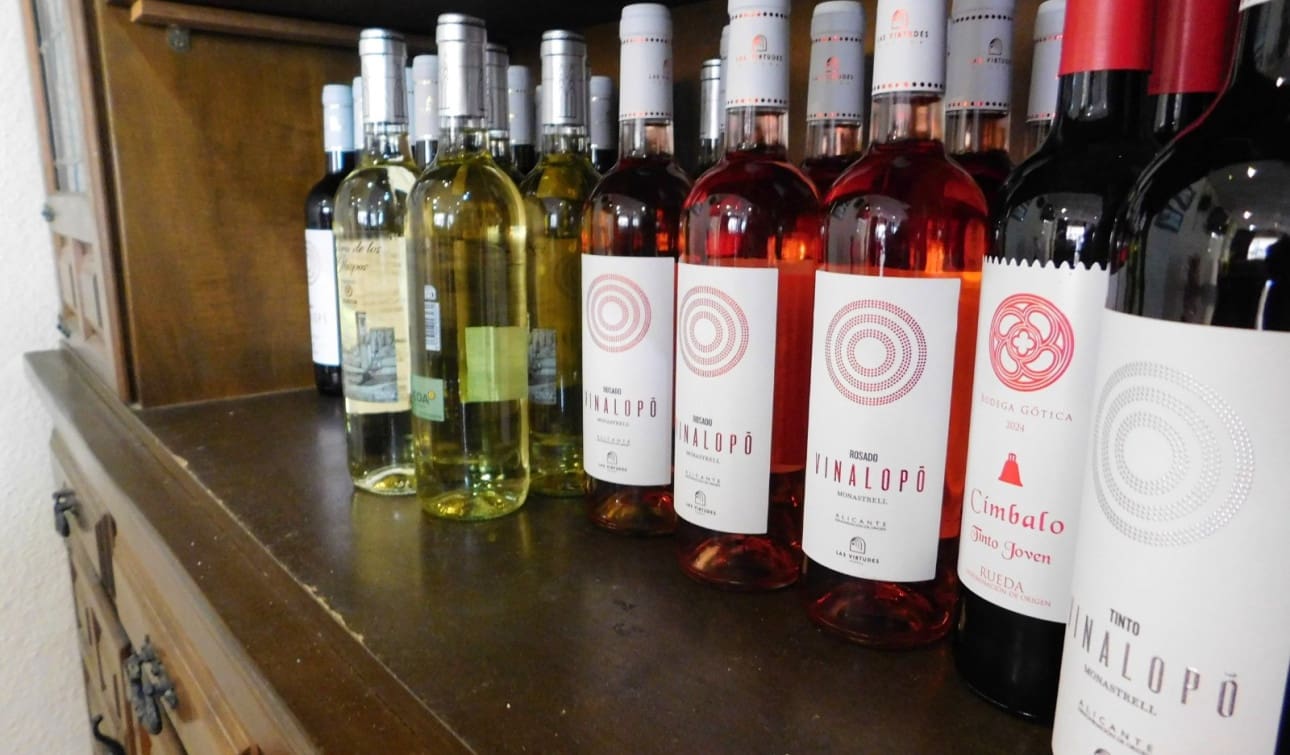 Local Comercial en San Miguel de Salinas en venta con piscina - 147.000 € (Ref: 9584636)