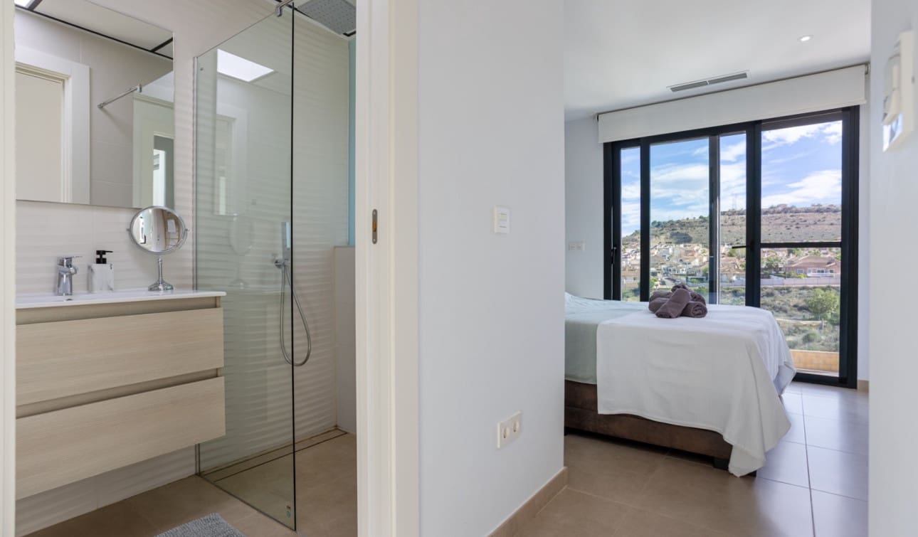 3 sypialnia Dom na sprzedaż w Benijofar z basenem - 439 900 € (Ref: 9618475)