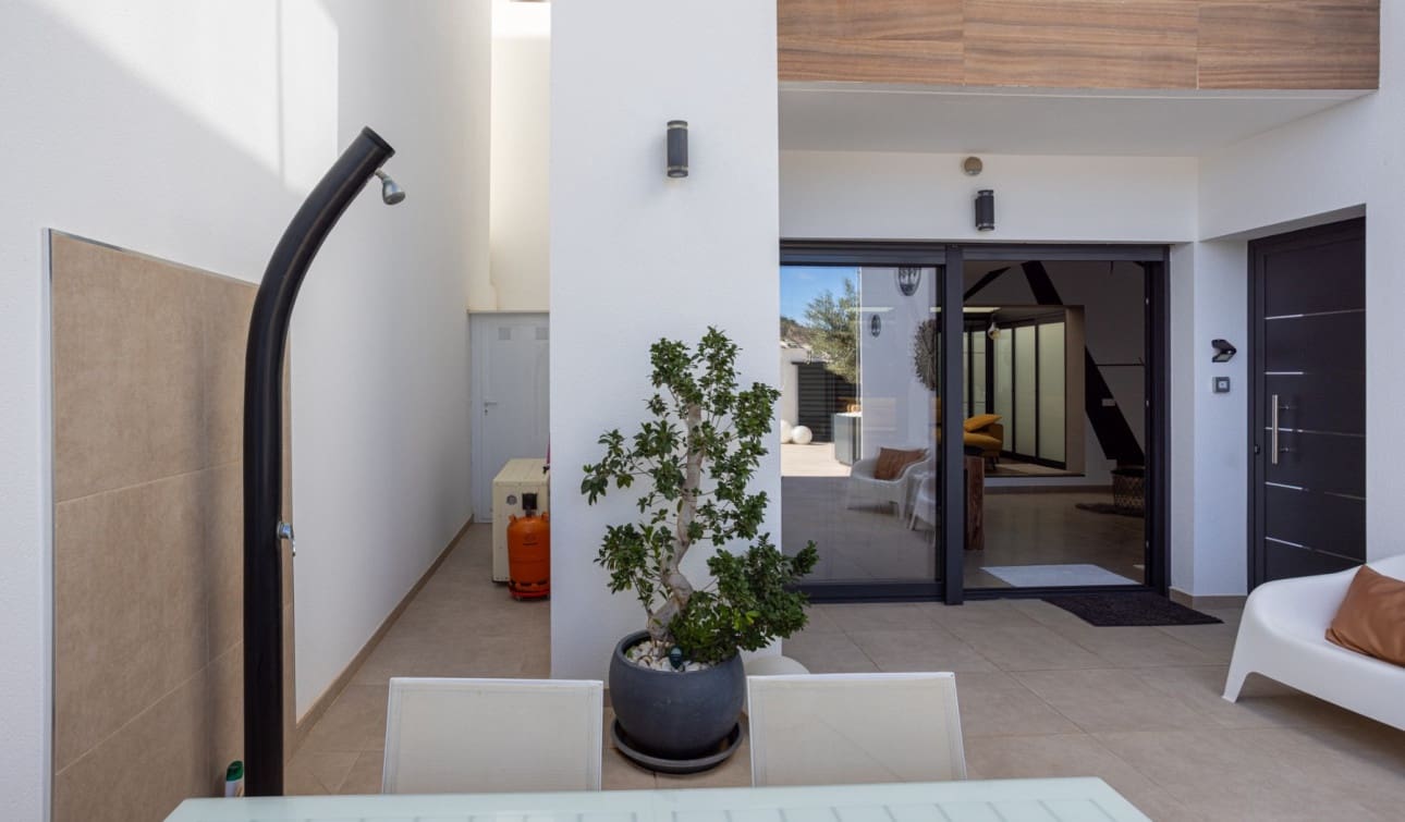 3 sypialnia Dom na sprzedaż w Benijofar z basenem - 439 900 € (Ref: 9618475)