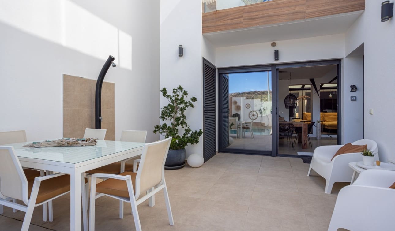 3 sypialnia Dom na sprzedaż w Benijofar z basenem - 439 900 € (Ref: 9618475)