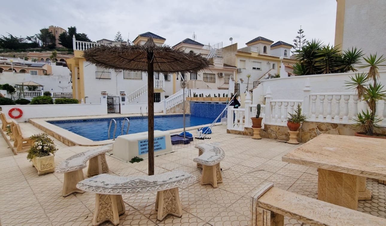 2 chambre Maison de Ville à vendre à Ciudad Quesada avec piscine - 175 000 € (Ref: 9642452)