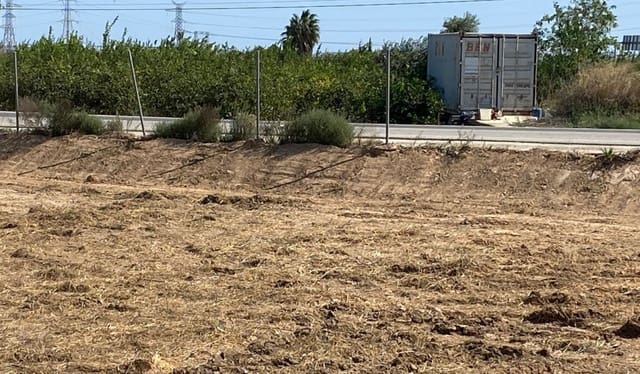 Finca/Casa Rural en San Miguel de Salinas en venta con piscina - 99.000 € (Ref: 9685607)