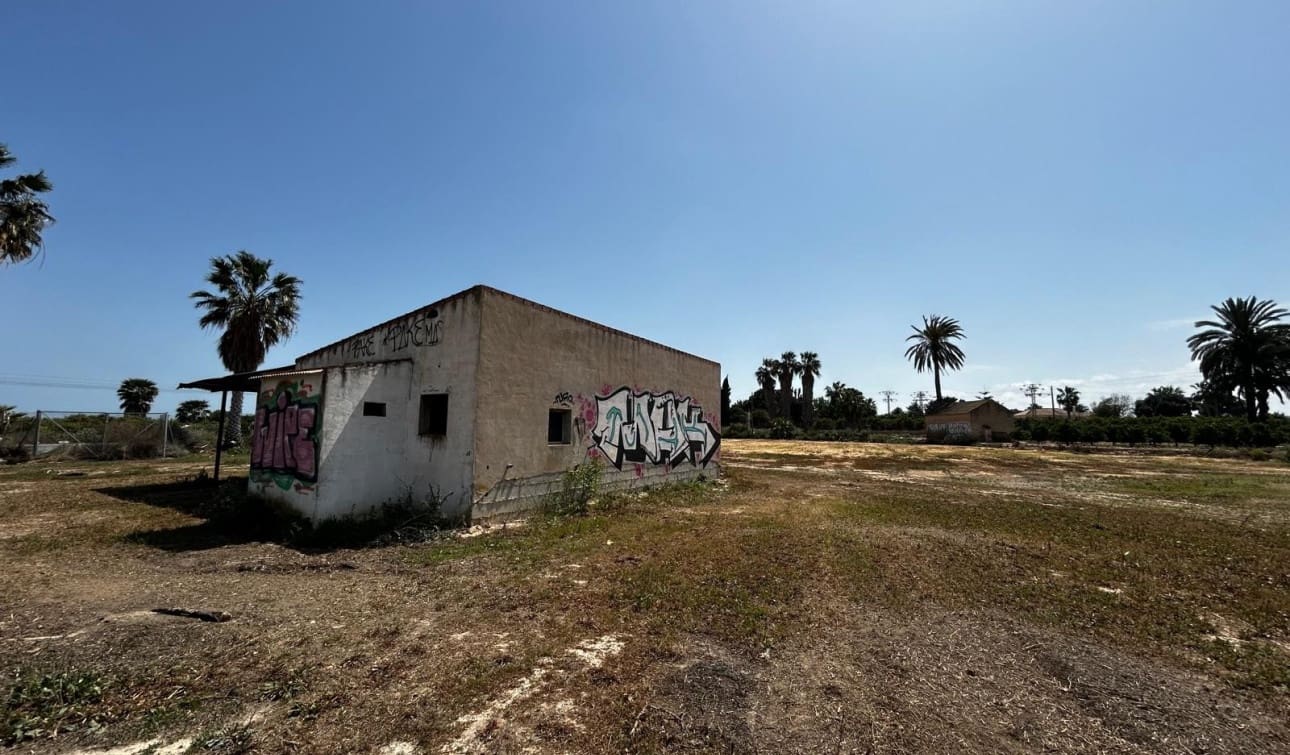 Quinta/Casa Rural para venda em San Miguel de Salinas com piscina - 99 000 € (Ref: 9685607)
