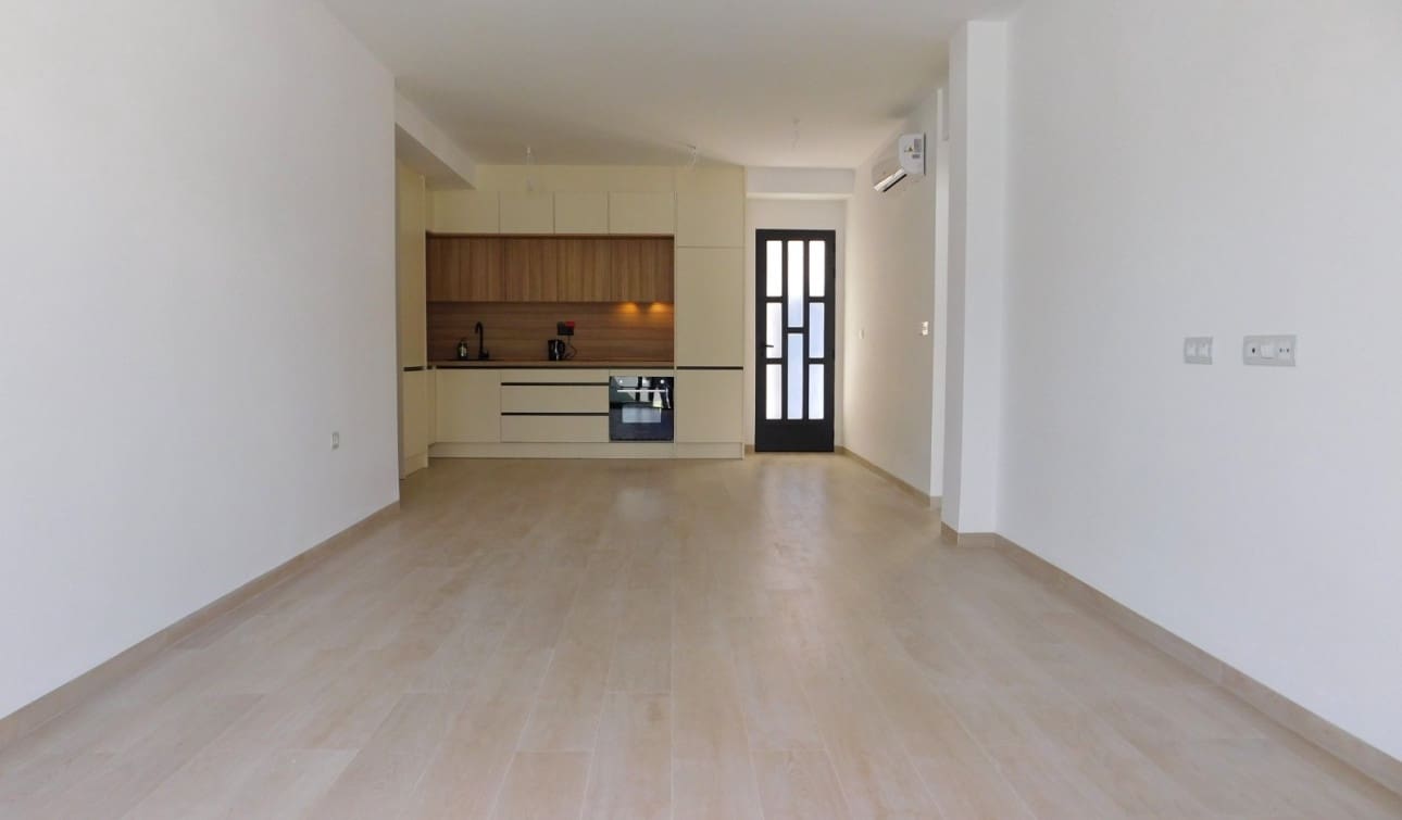 2 soveværelse Bungalow til salg i San Miguel de Salinas med swimmingpool - € 229.000 (Ref: 9838278)
