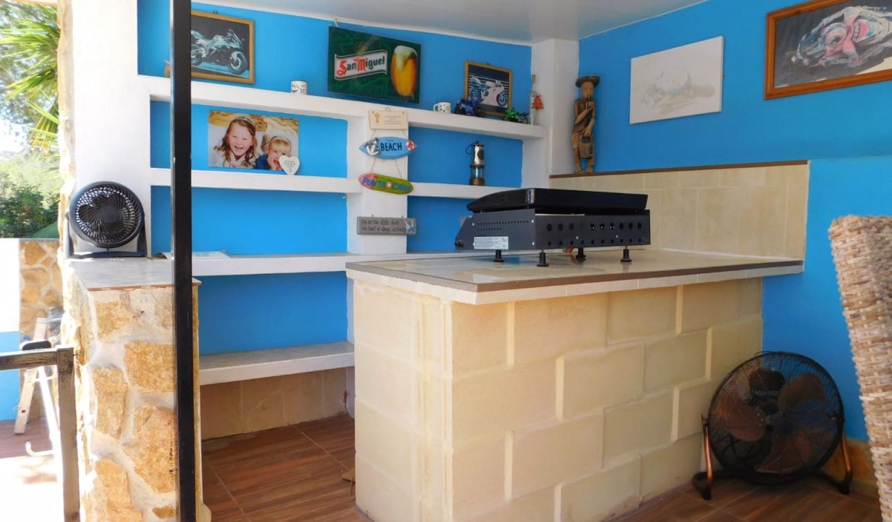 3 soverom Villa til salgs i Torremendo med svømmebasseng garasje - € 330 000 (Ref: 9860830)
