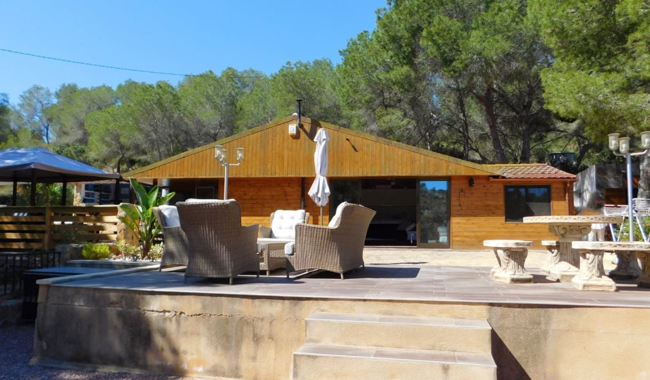 3 soverom Villa til salgs i Torremendo med svømmebasseng garasje - € 330 000 (Ref: 9860830)