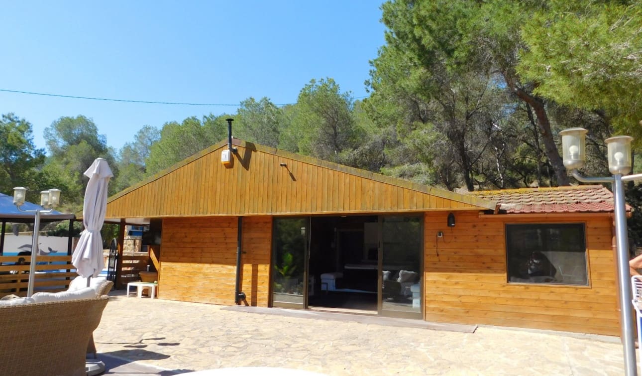3 soverom Villa til salgs i Torremendo med svømmebasseng garasje - € 330 000 (Ref: 9860830)