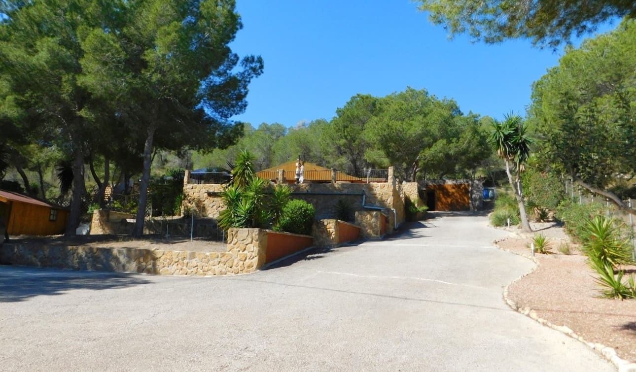 3 soverom Villa til salgs i Torremendo med svømmebasseng garasje - € 330 000 (Ref: 9860830)