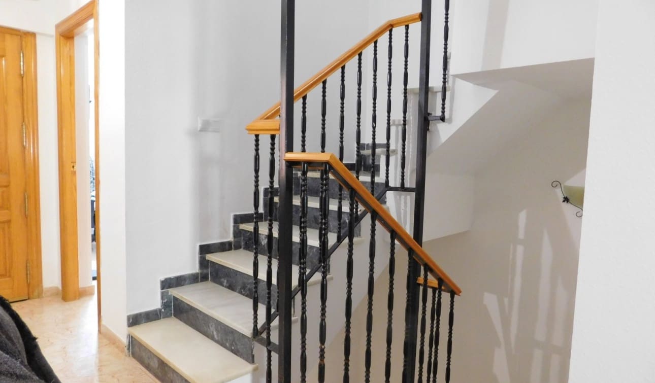 4 quarto Casa em Banda para venda em Torremendo com piscina - 125 000 € (Ref: 9905187)