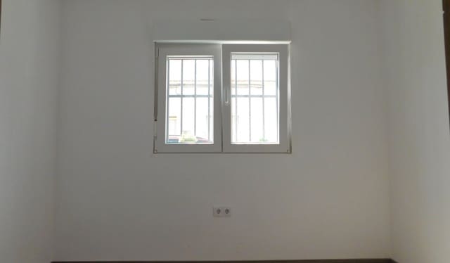 4 Zimmer Haus zu verkaufen in San Miguel de Salinas mit Pool - 180.000 € (Ref: 9911749)