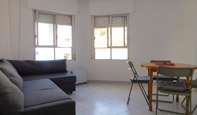 2 soveværelse Lejlighed til leje i San Miguel de Salinas med swimmingpool - € 750 (Ref: 9938579)