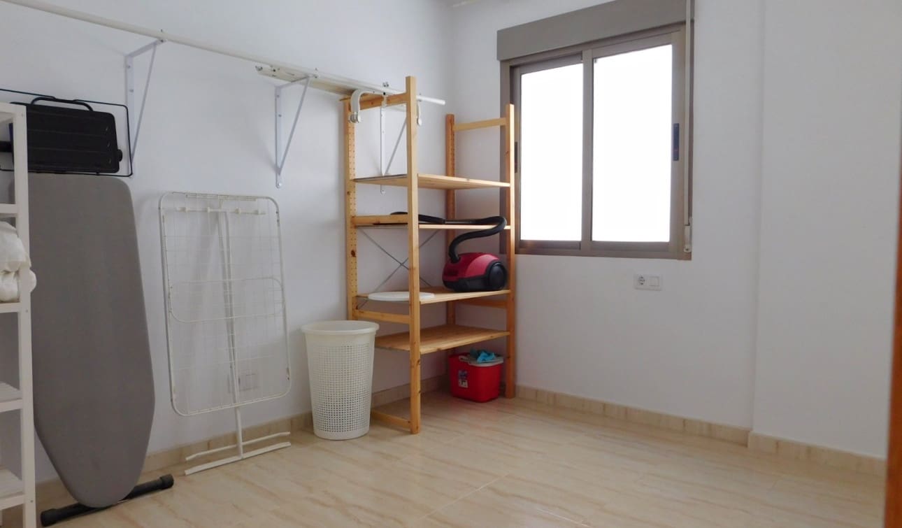 2 soverom Leilighet til salgs i San Miguel de Salinas med svømmebasseng - € 125 000 (Ref: 9958556)