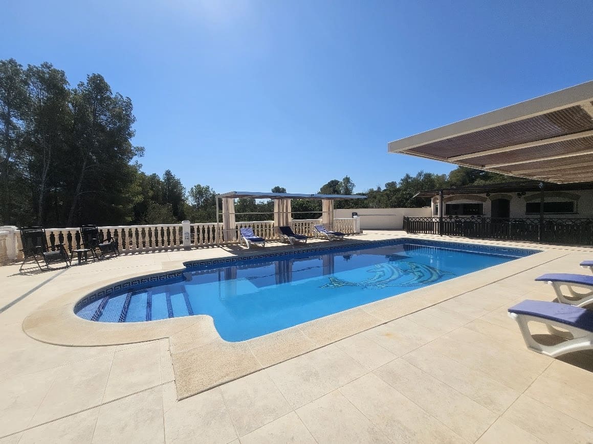 4 camera da letto Finca/Casa di Campagna in vendita in Xativa con piscina garage - 449.500 € (Rif: 10009823)