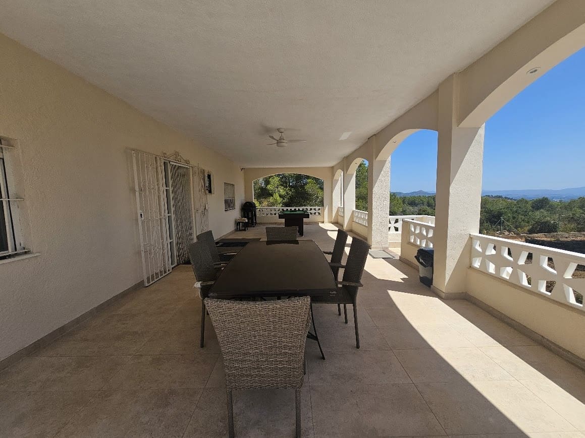 4 camera da letto Finca/Casa di Campagna in vendita in Xativa con piscina garage - 449.500 € (Rif: 10009823)