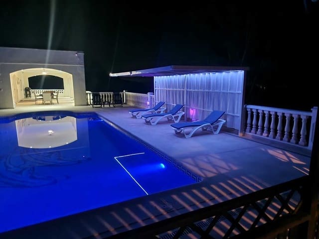 4 slaapkamer Finca/Landhuis te koop in Xàtiva met zwembad garage - € 449.500 (Ref: 10009823)