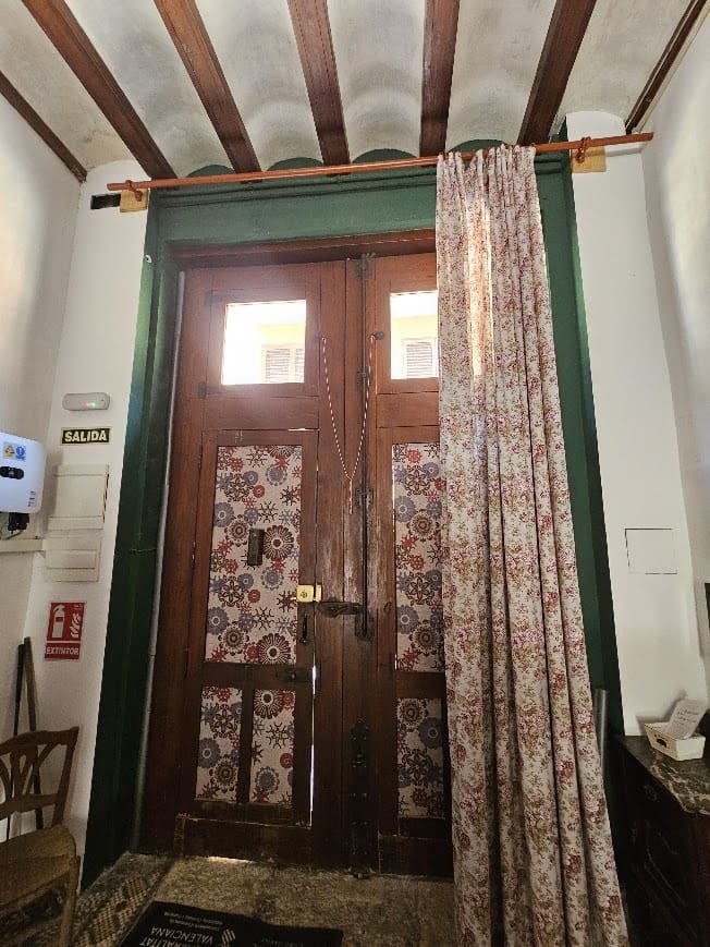 9 soverom Hotell til salgs i Carcaixent - € 375 000 (Ref: 10033156)
