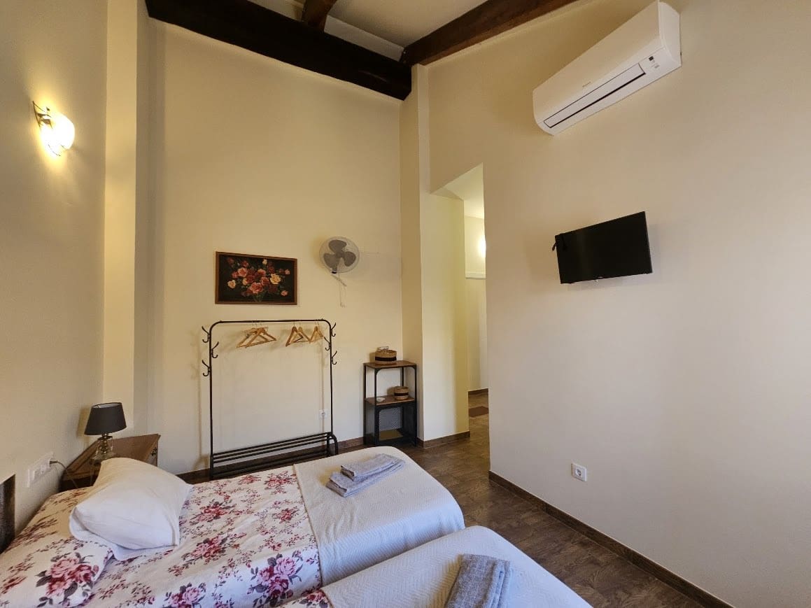 9 soverom Hotell til salgs i Carcaixent - € 375 000 (Ref: 10033156)