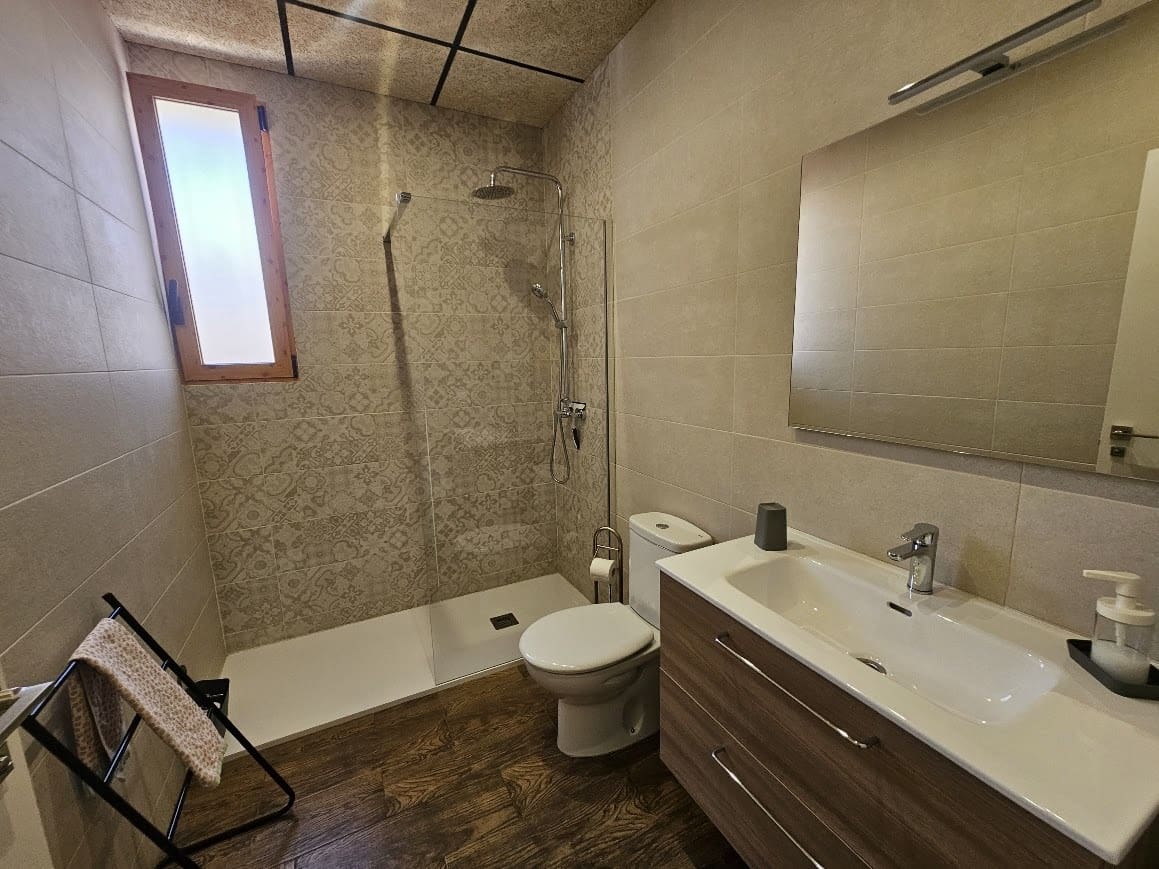 9 soverom Hotell til salgs i Carcaixent - € 375 000 (Ref: 10033156)