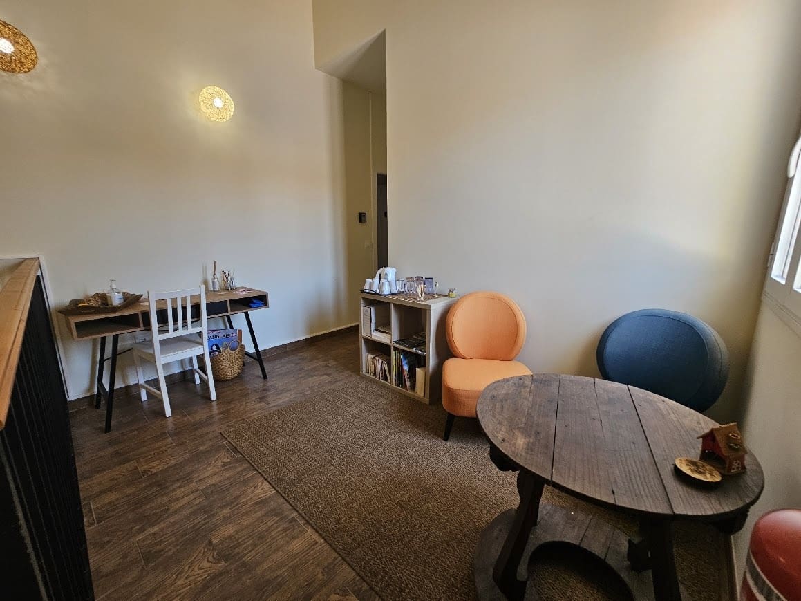 9 soverom Hotell til salgs i Carcaixent - € 375 000 (Ref: 10033156)