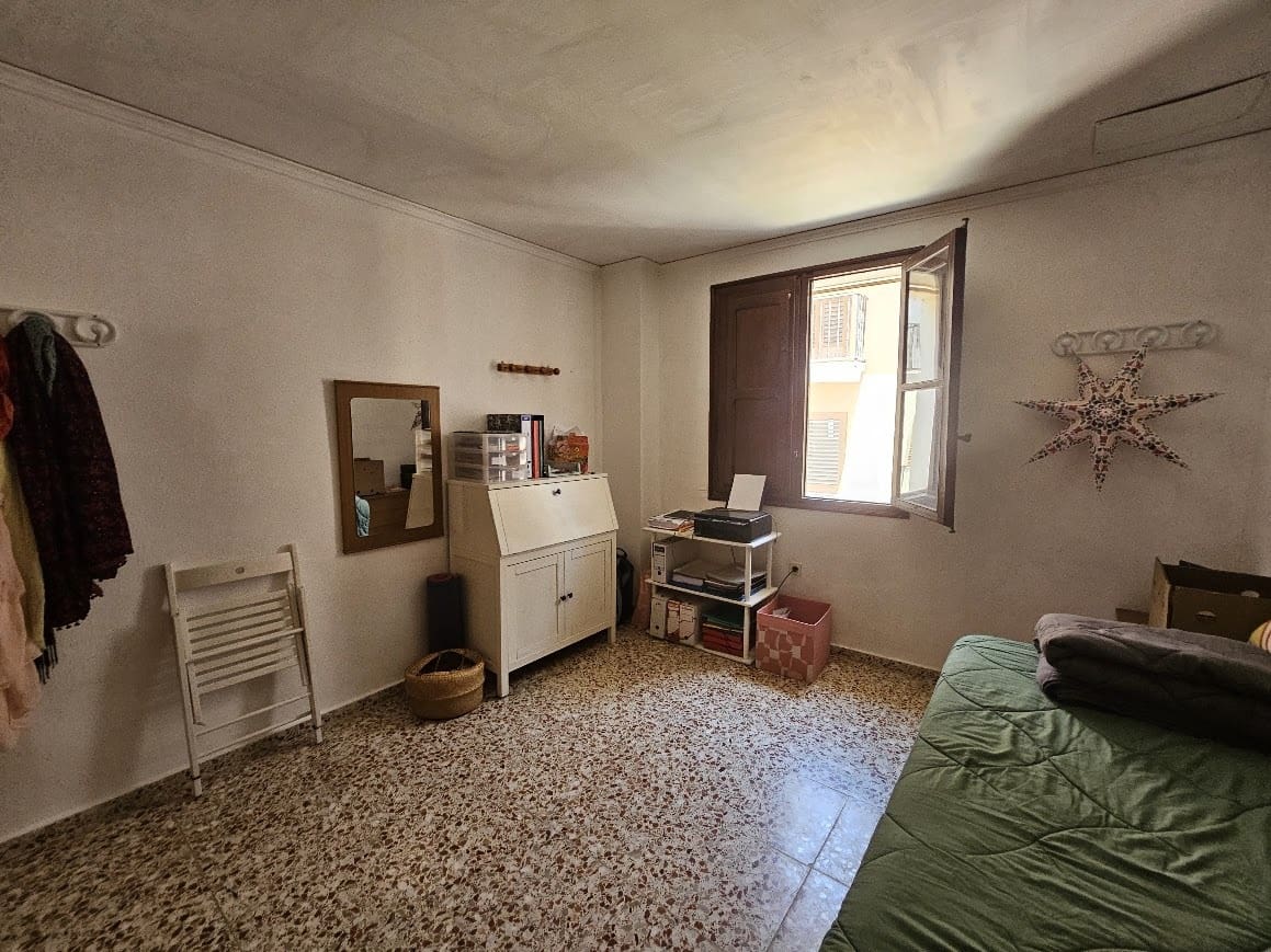 9 soverom Hotell til salgs i Carcaixent - € 375 000 (Ref: 10033156)