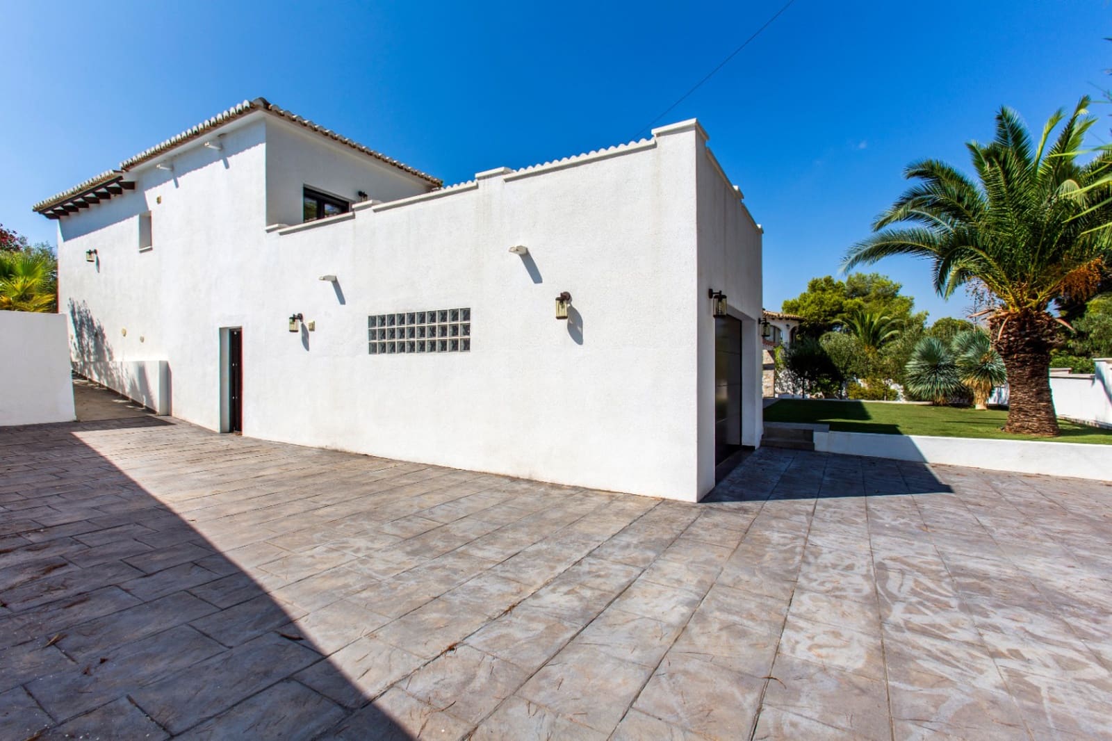 4 soveværelse Villa til salg i Moraira med swimmingpool garage - € 1.195.000 (Ref: 10033242)